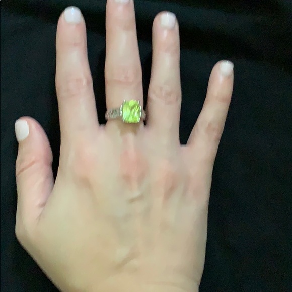 Lia Sophia Appletini Ring - Picture 2 of 3